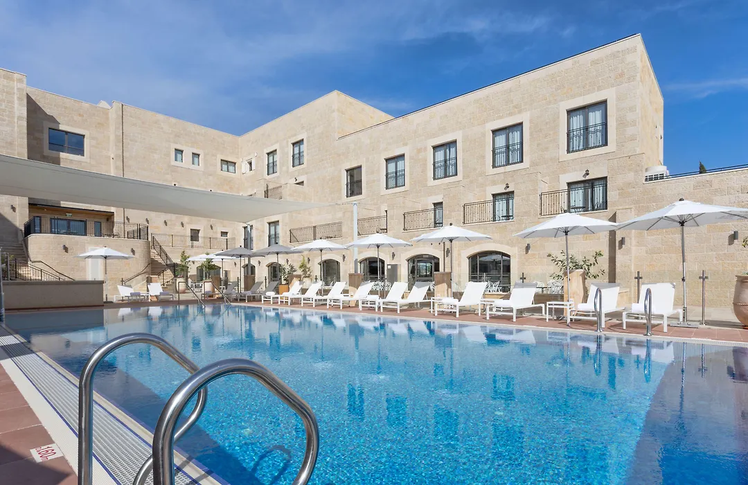 Edmond Luxury Hotel & Spa-1
